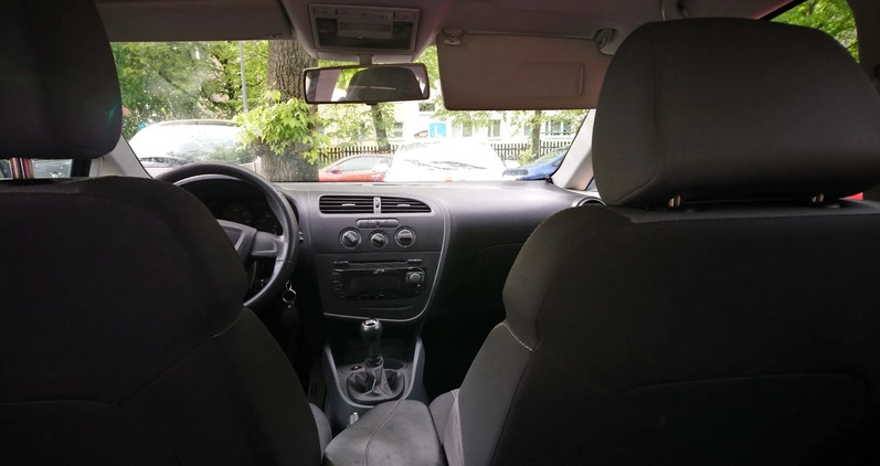 Seat Leon cena 14500 przebieg: 190730, rok produkcji 2010 z Poznań małe 379